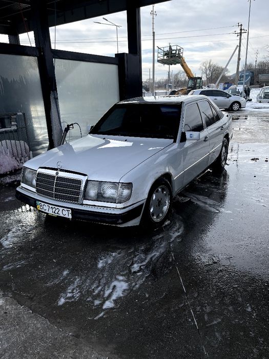 Mercedes-Benz w124 1992р 2.0 бензин