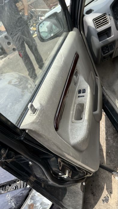 Quartelas da portas mazda Dw demio  mod 193  ano 1998/2001