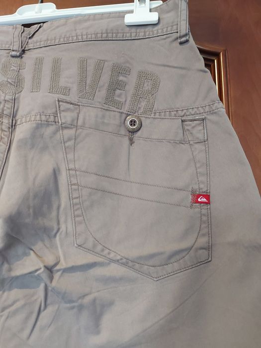 Calções da Quiksilver -Tam° L - Caqui