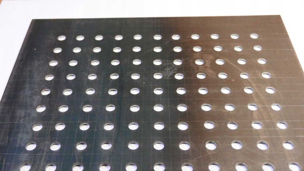 Blacha perforowana na balustrady, balkon, sito