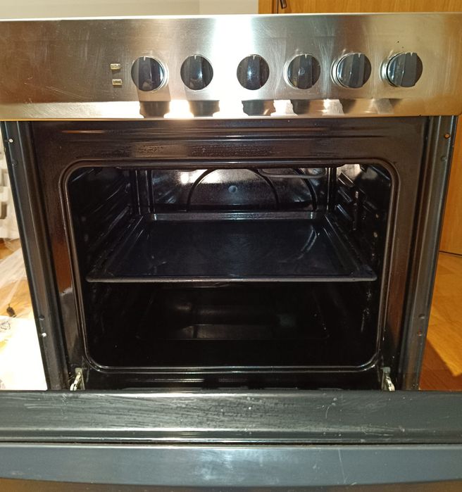 Vende-se Forno/Placa Teka