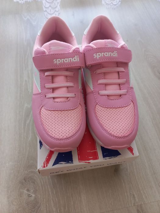 Buty sportowe Sprandi 35 Nowe