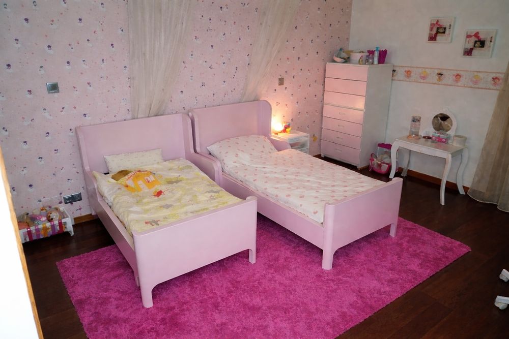 Vendo 2 camas de criança extensível