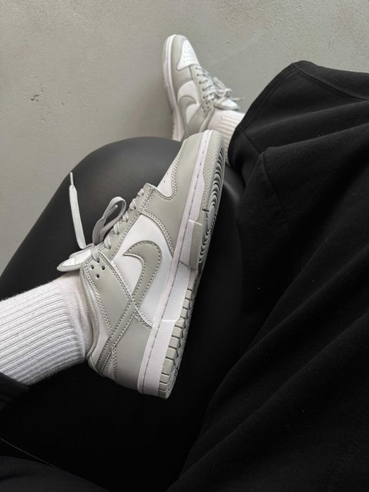 Женские кроссовки Nike Dunk Low Light Grey/White. Размеры 36-41