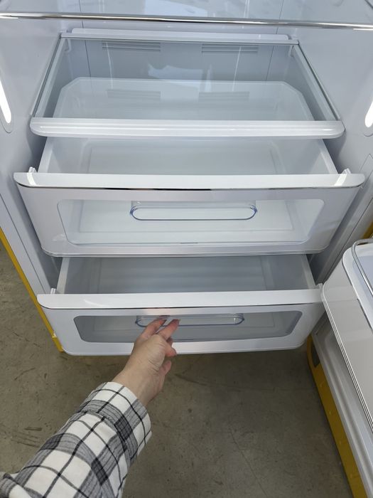 Холодильник Smeg FAB 28 LYW3