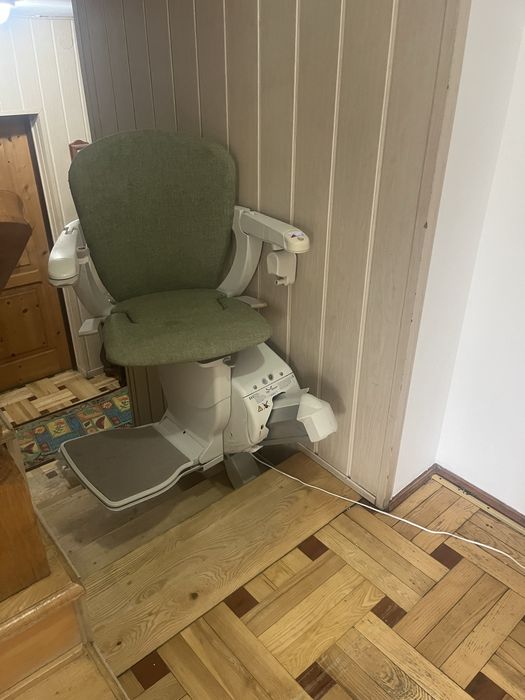 Krzesełko schodowe winda schodowa