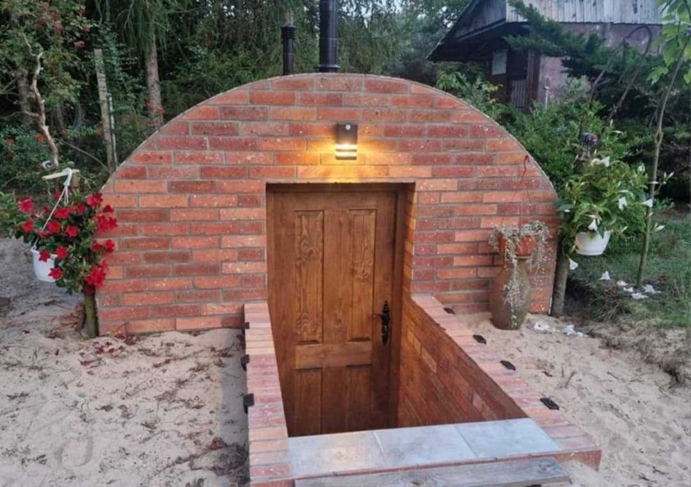 schron, piwniczka betonowa , ziemianka , piwnica , sauna ogrodowa