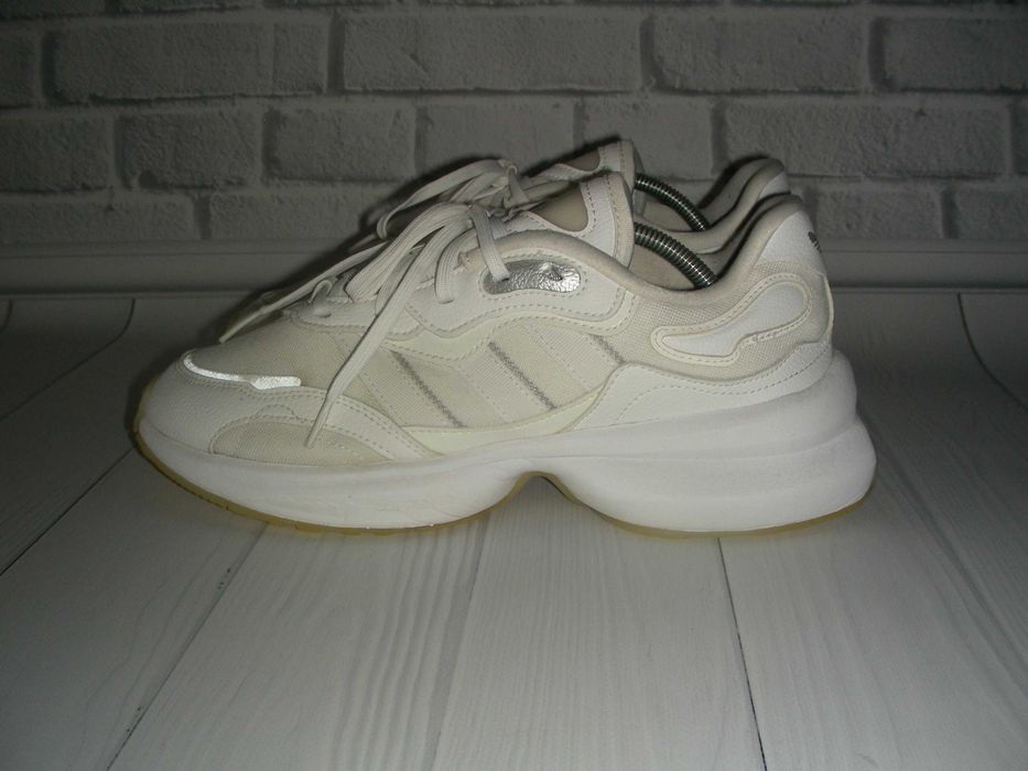 Кросівки adidas 41,5 р.