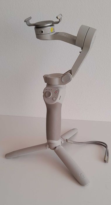 Gimbal osmo mobile estabilizador usado