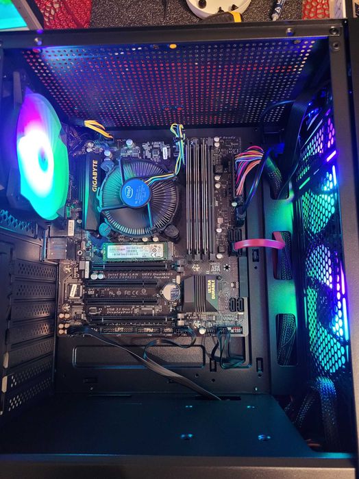 Komputer gamingowy i5 7500, MB B250M, DDR4 16GB, SSD M.2NVMe, HDD, W11