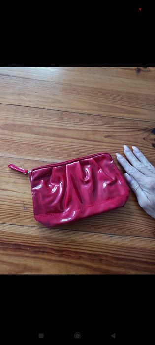 Kosmetyczka firmy Avon nowa