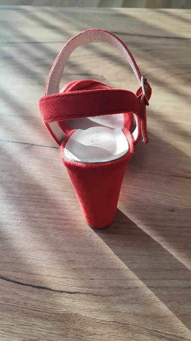 NOWE sandały na koturnie DEEZEE rozm.37