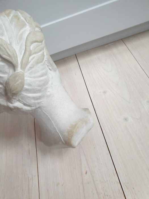 Doniczka ozdobna głowa popiersie osłonka