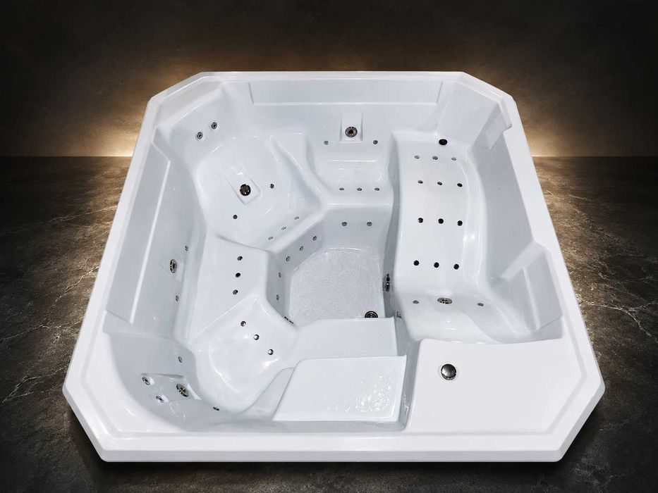 Jacuzzi 200 x 192 dla 5ciu osób 37 dysz AIR, LED spust wody