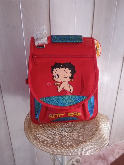 Świetny nowy plecak Betty Boop elementy holo brokat
