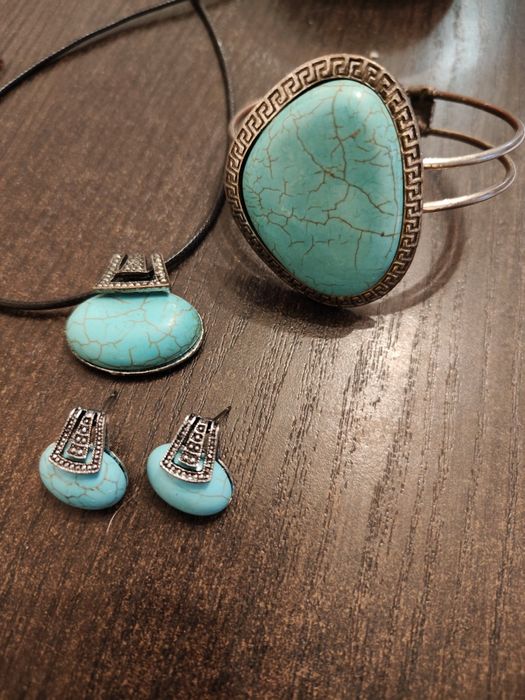 Zestaw biżuterii w stylu Boho /vintage z kamieniem turkus