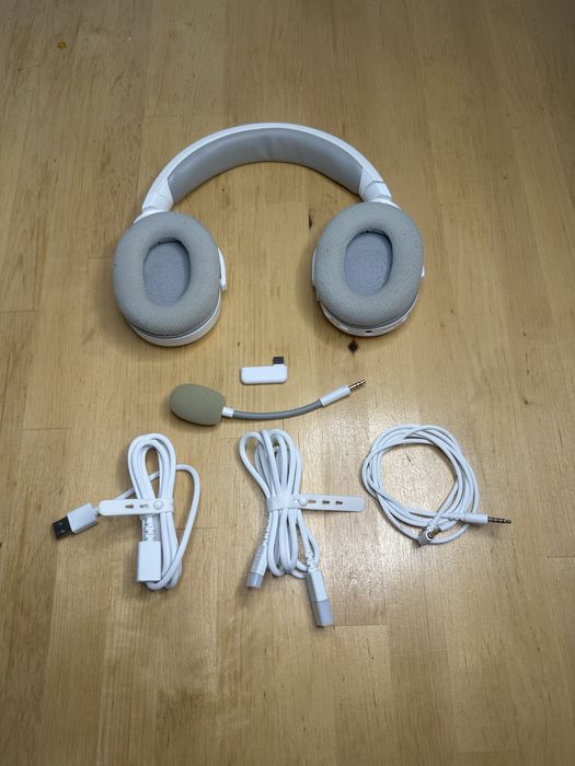 Auscultadores Gaming RAZER Barracuda X (Over Ear - Microfone - Branco)