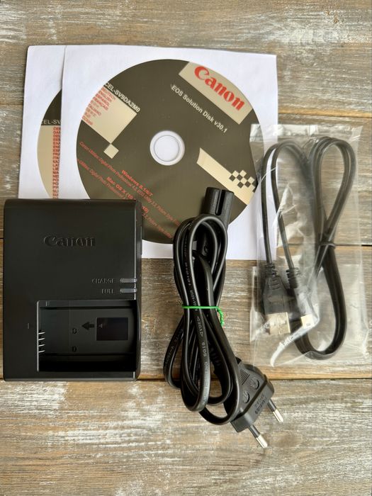 Canon  EOS 760D Body