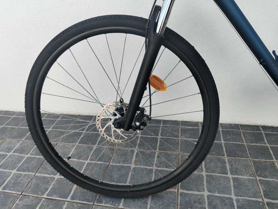 Bicicleta de estrada Btwin como nova