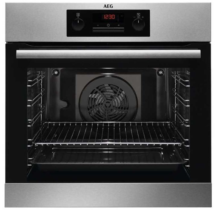 Forno AEG BPB23112ZM Pirolítico 72L Classe A+