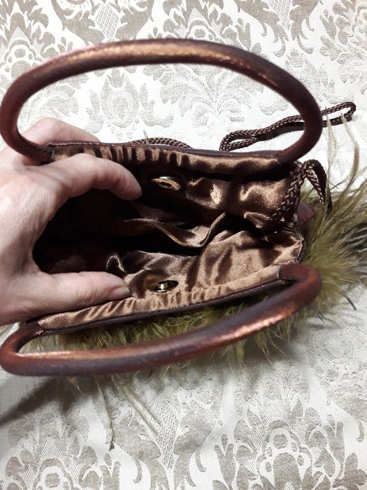 Pochetes Várias ( tons cobre e preto)