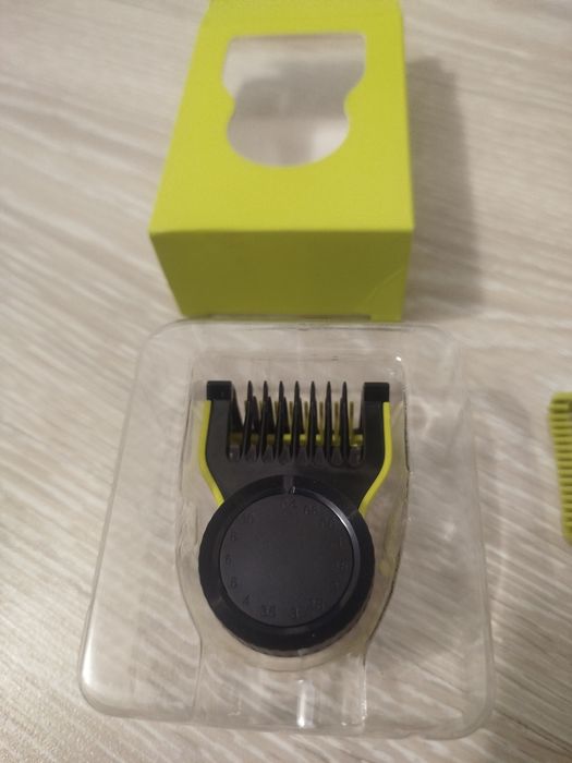 Универсальная насадка для триммера Philips OneBlade