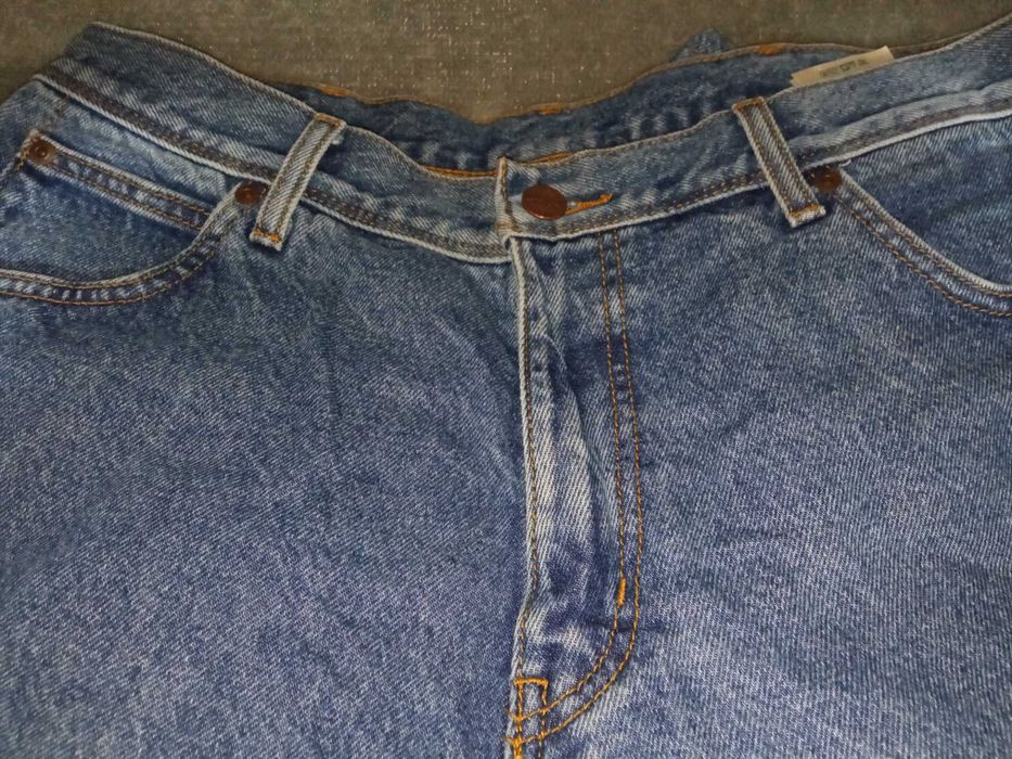 Чоловічі джинси Wrangler W34 L32