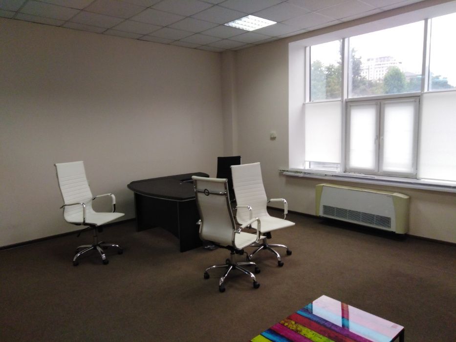 здам приміщення в БЦ 'Марин Плаза', Митна площа 1