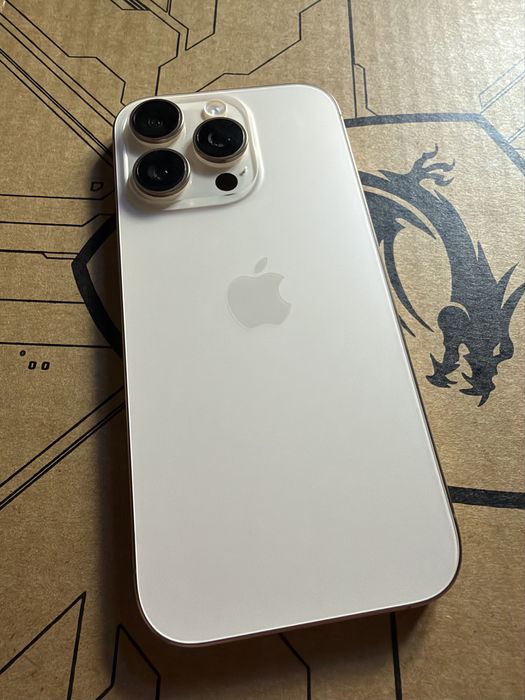 iPhone 16 pro 128 GB