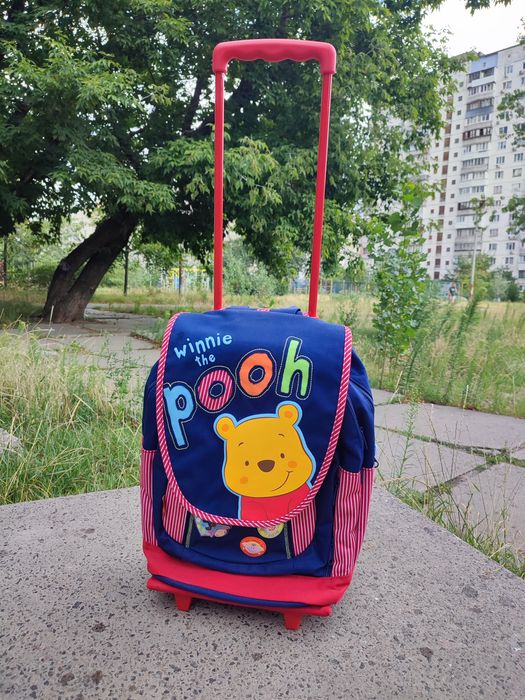 Новый школьный рюкзак на колесах