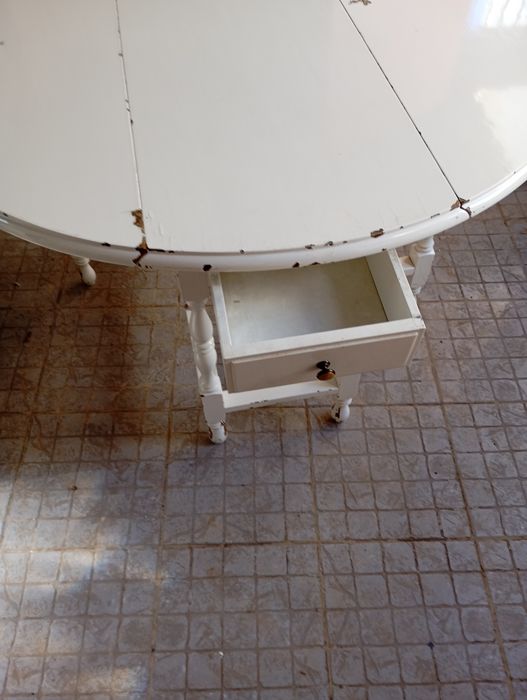 Mesa de madeira.