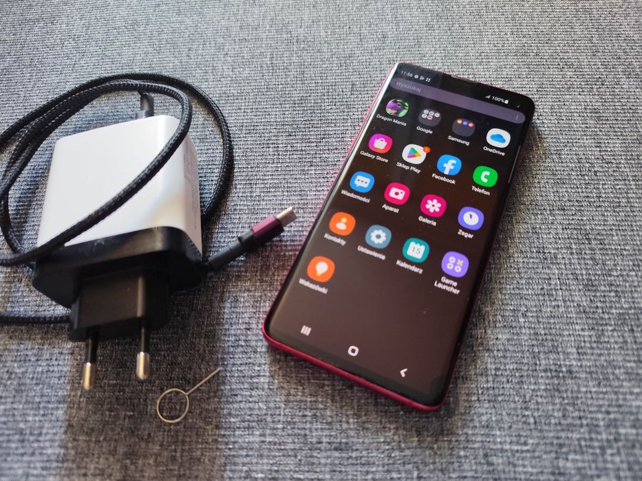 Samsung S10 8GB RAM, 128GB ROM bez obić i prawie bez rys.