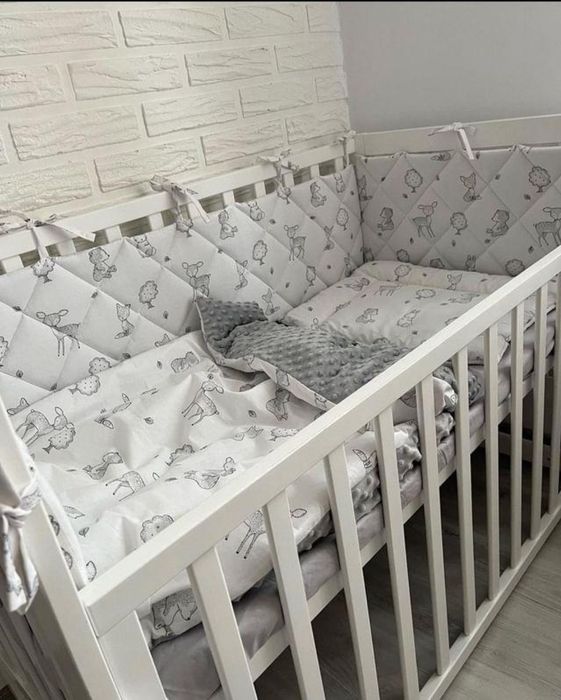 Стьогані бортики на 3 сторони ліжечка