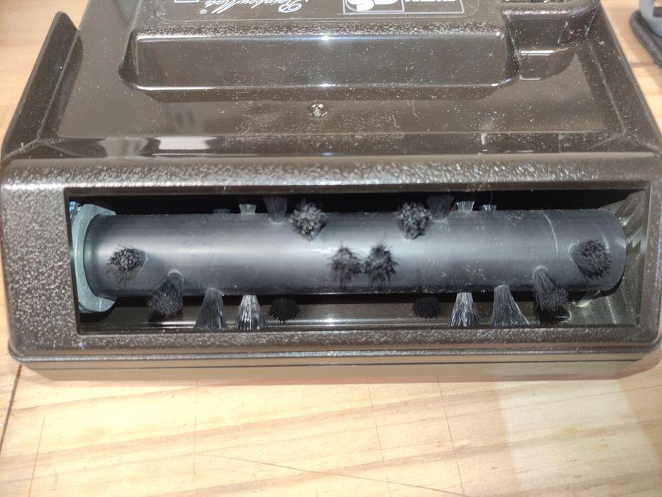 Rainbow Mate - Mini Escova Eléctrica