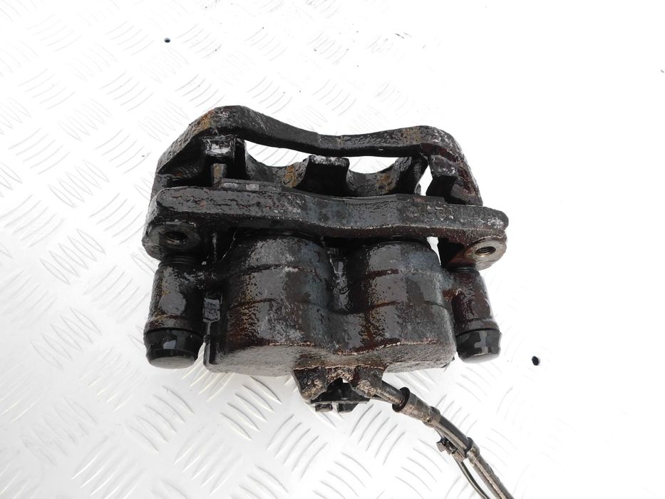 Mercedes Sprinter 616 bliźniak zacisk jarzmo hamulca przód prawy