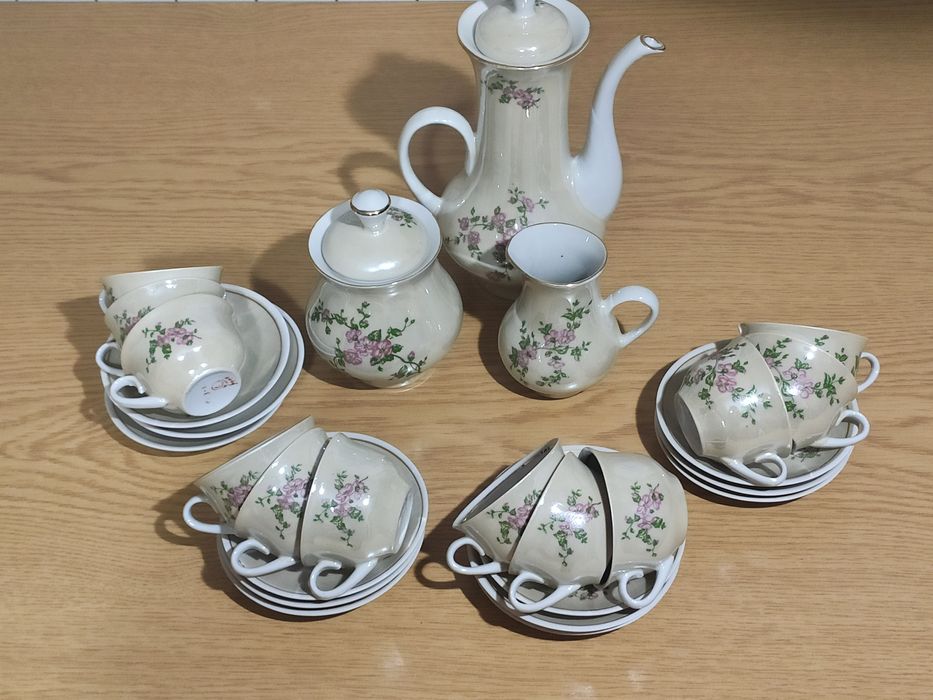 Чайний кофейний сервіз весна на 12 персон