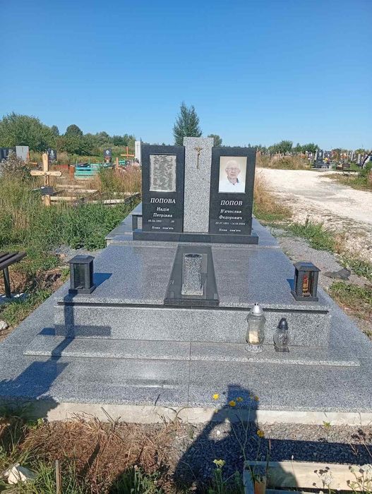 Виготовлення та встановлення пам'ятників. Підняття та вирівнювання пам'ятників. Обкладання могил бруківкою та плиткою.