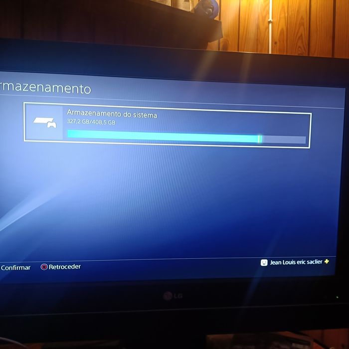 PlayStation 4 + comando