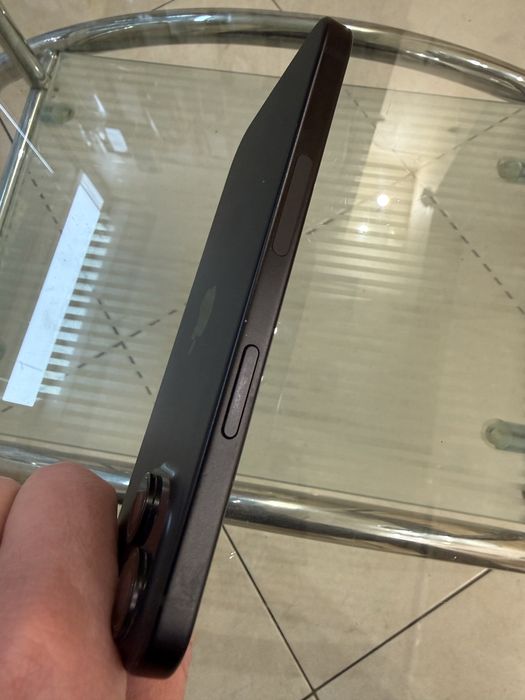 Iphone 15 на 128 гб e sim магазин гарантія