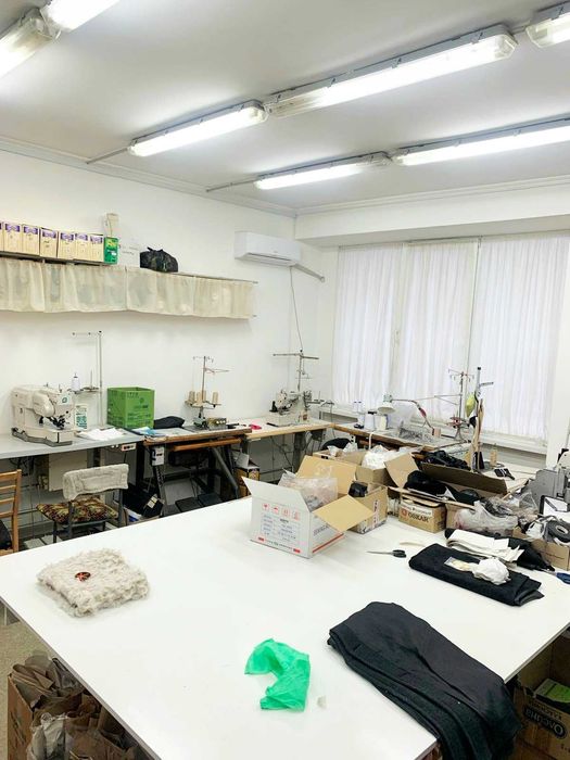 Продам діюче швейне виробництво з обладнанням в м. Кропивницький.