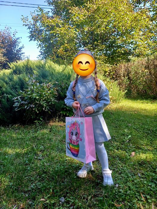 Нарядний трикотажний костюм, розмір 110, сезон весна-осінь