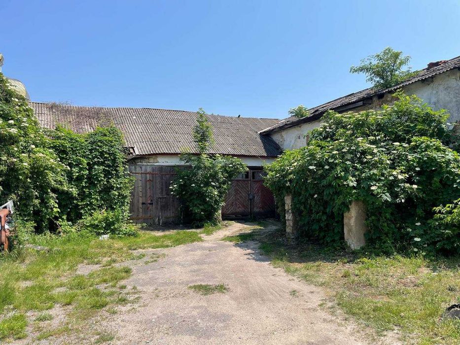 Продаж спеціального приміщення на вул. Героїв Майдану, площа 500 кв.м