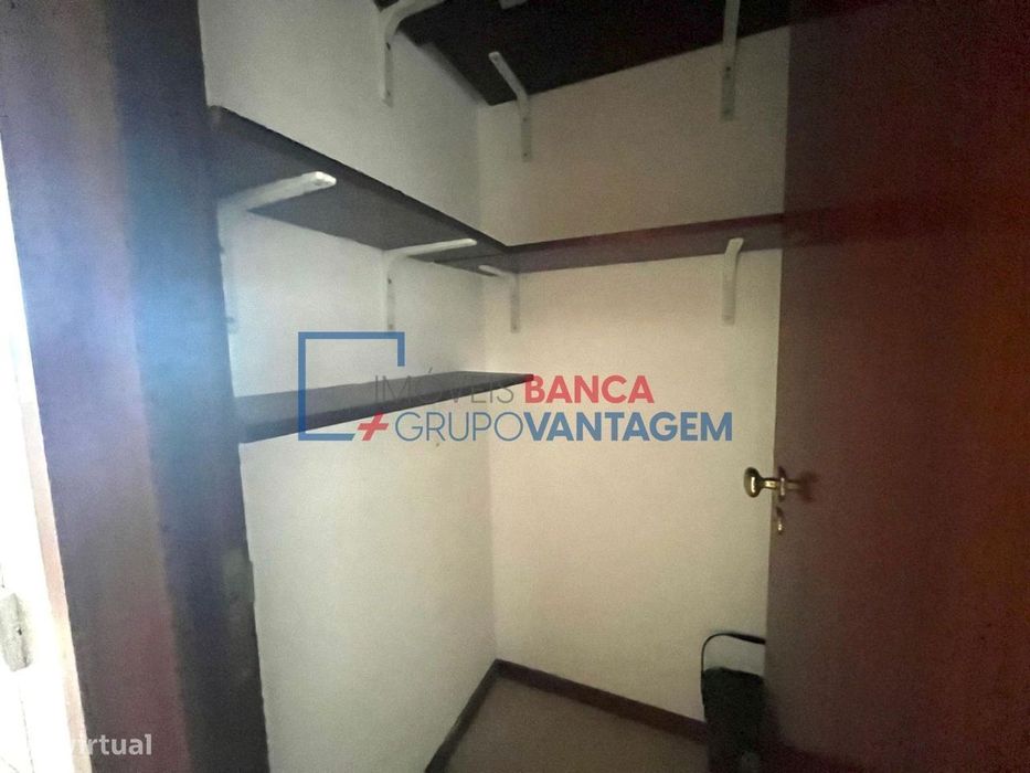 Apartamento T2 C/Varanda - Gondomar