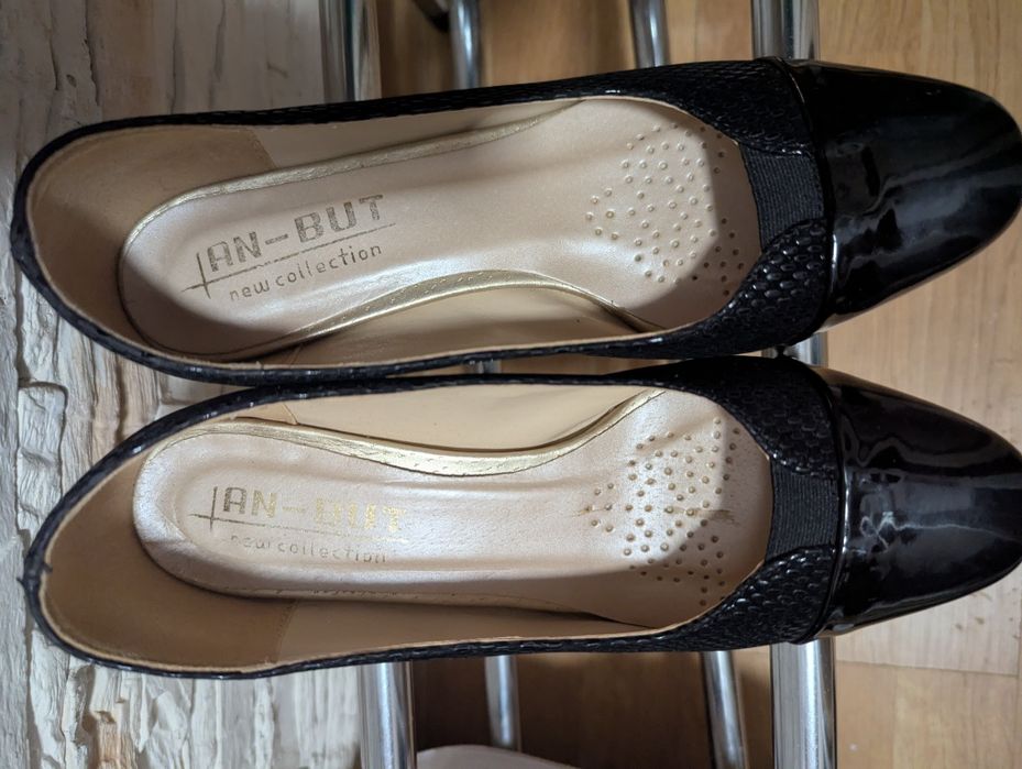 Sprzedam buty damskie