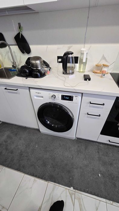 Живи, радій, мрій, кохай