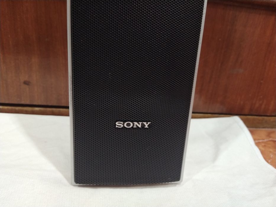 Colunas altifalantes de som  da Sony casa quarto apartamento vivenda.