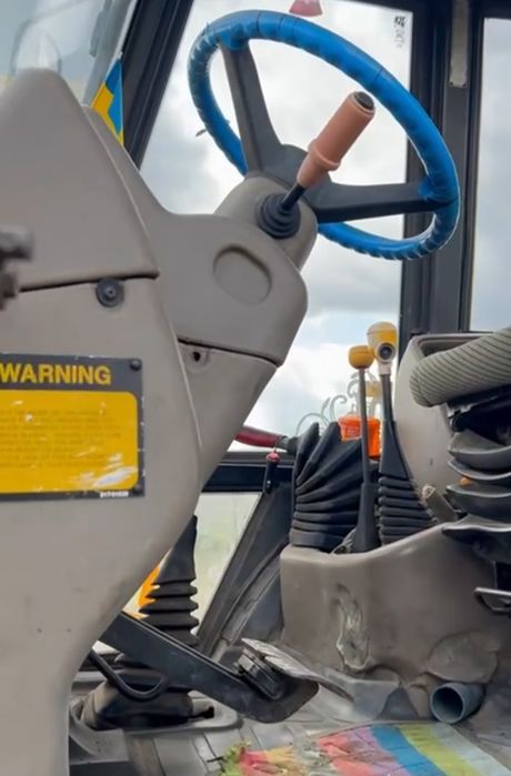 JCB 3CX екскаватор навантажувач