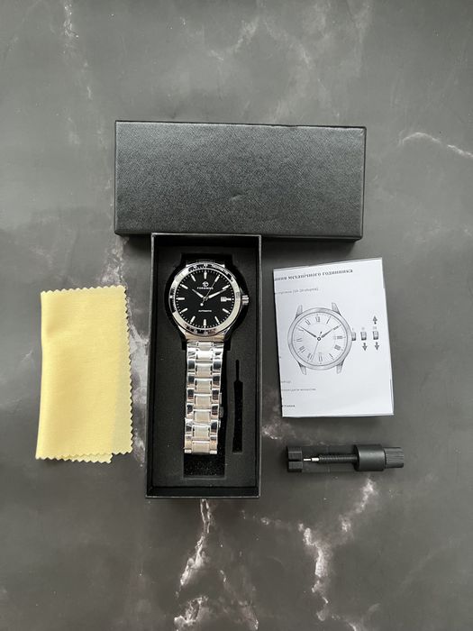 Механічний чоловічий годинник із автопідзаводом