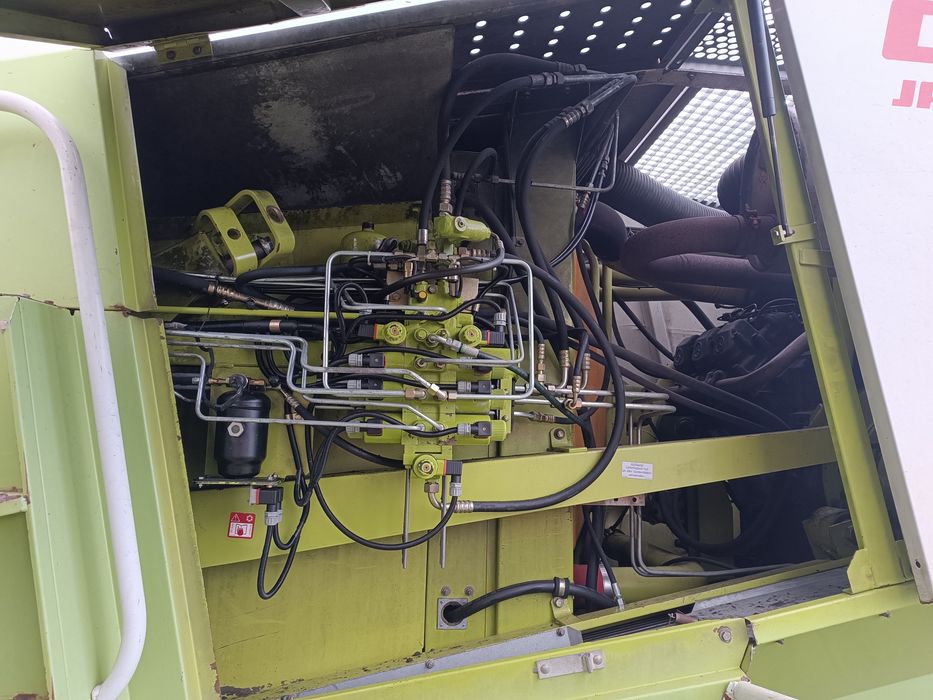 Claas Jaguar 820