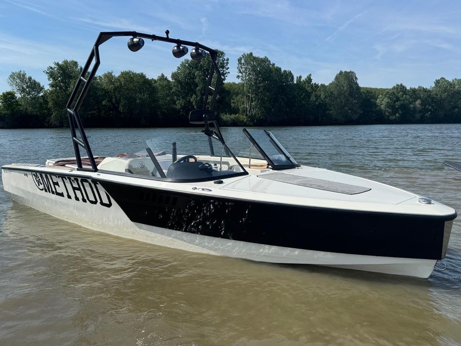 Mastercraft method wake boat łódz jacht motorówka przyczepka